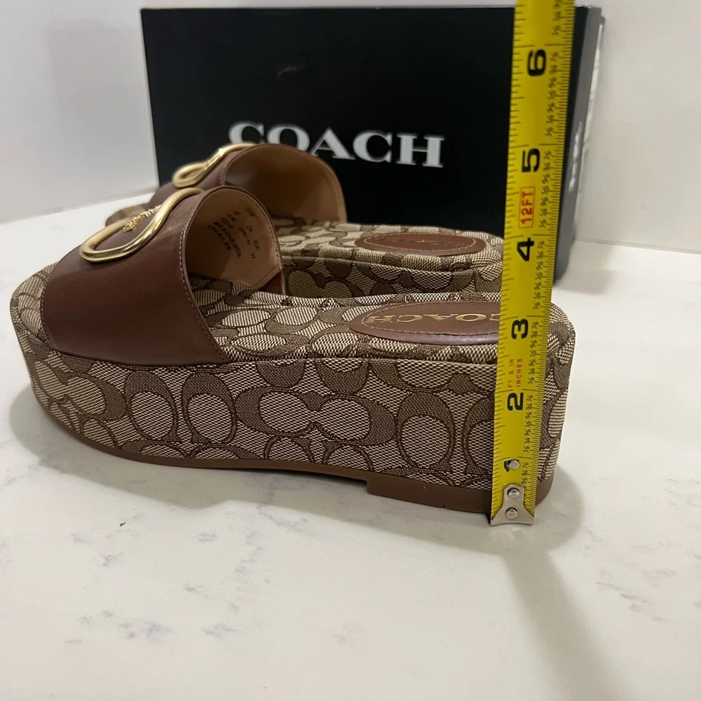 Coach Tan and Gold Logo Slides - Picture 13 of 15